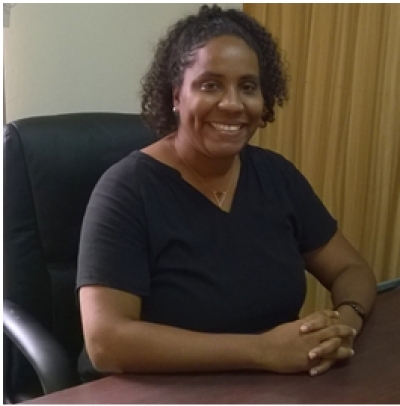 Maren Headley Completes PhD and returns to CRFM